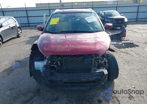 2021 Nissan Kicks Sv Xtronic Cvt z USA, uszkodzony, nr VIN 3N1CP5CVXML492321